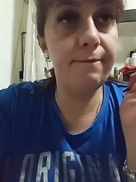 Snapshot of AvaLloyd chatting on November 2025 04:40:02 AM AvaLloyd online show from November 2025 04:40:02 AM