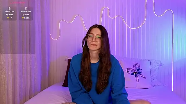 Snapshot of Ester_Hill chatting on December 2024 12:12:01 AM Ester Hill online show from December 2024 12:12:01 AM