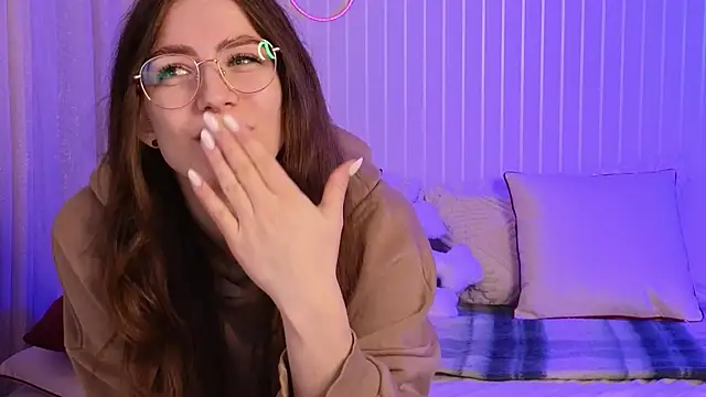 Snapshot of Ester_Hill chatting on January 2025 12:15:01 AM Ester Hill online show from January 2025 12:15:01 AM