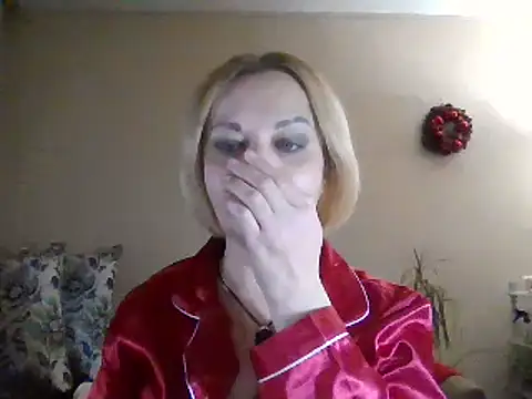 Snapshot of SofiyaPetrova chatting on December 2024 04:48:02 AM SofiyaPetrova online show from December 2024 04:48:02 AM