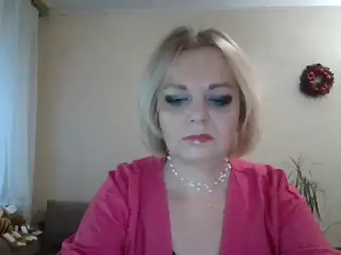Snapshot of SofiyaPetrova chatting on January 2025 01:52:01 PM SofiyaPetrova online show from January 2025 01:52:01 PM