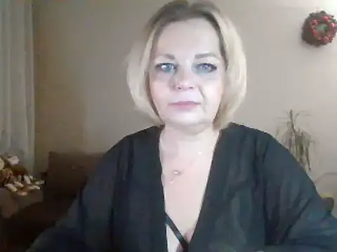 Snapshot of SofiyaPetrova chatting on January 2025 07:04:02 PM SofiyaPetrova online show from January 2025 07:04:02 PM