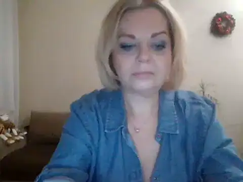 Snapshot of SofiyaPetrova chatting on February 2025 11:48:01 PM SofiyaPetrova online show from February 2025 11:48:01 PM