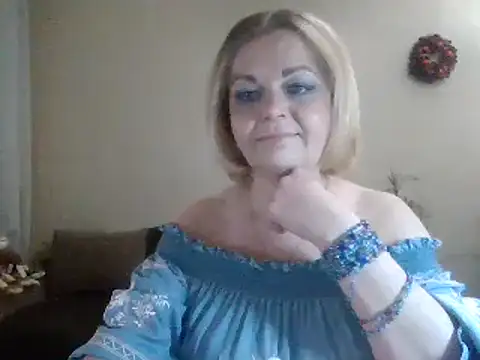 Snapshot of SofiyaPetrova chatting on February 2025 07:17:02 PM SofiyaPetrova online show from February 2025 07:17:02 PM