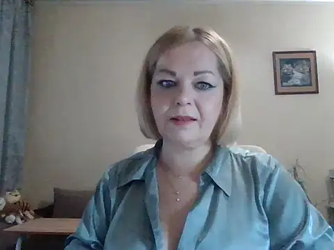 Snapshot of SofiyaPetrova chatting on November 2025 12:16:02 PM SofiyaPetrova online show from November 2025 12:16:02 PM