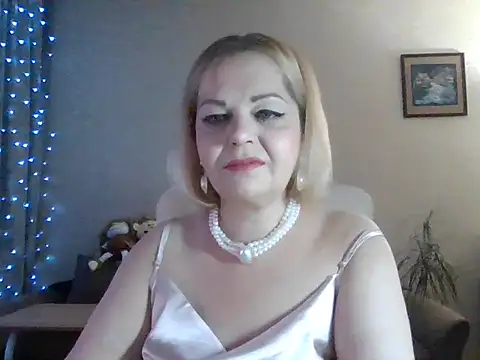 Snapshot of SofiyaPetrova chatting on December 2025 04:01:01 PM SofiyaPetrova online show from December 2025 04:01:01 PM