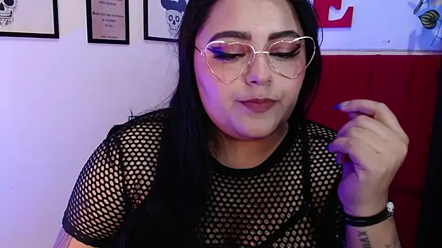 Snapshot of moon_sunflower chatting on February 2025 02:42:02 AM moon sunflower online show from February 2025 02:42:02 AM