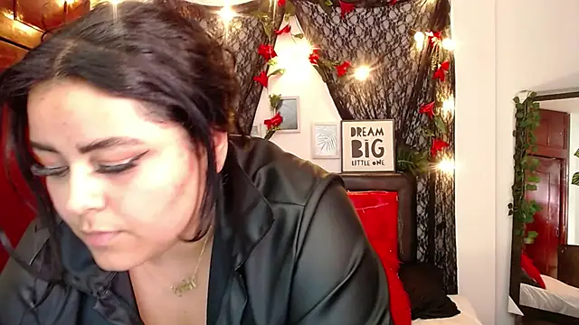 Snapshot of moon_sunflower chatting on March 2025 01:18:01 PM moon sunflower online show from March 2025 01:18:01 PM