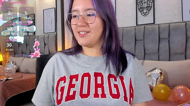 Snapshot of sweet--emily chatting on March 2025 10:03:02 AM sweet--emily online show from March 2025 10:03:02 AM