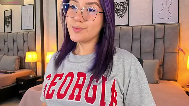 Snapshot of sweet--emily chatting on March 2025 03:46:02 AM sweet--emily online show from March 2025 03:46:02 AM