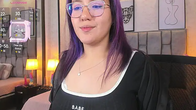 Snapshot of sweet--emily chatting on March 2025 08:45:01 AM sweet--emily online show from March 2025 08:45:01 AM