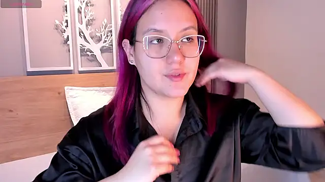 sweet--emily online show from December 2025 02:50:01 AM