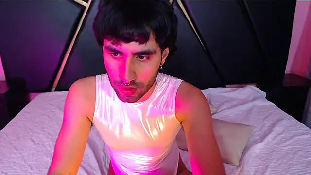 MilanZaire online show from January 2025 08:22:01 PM