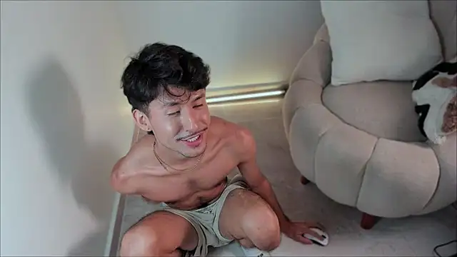 Snapshot of dimitri_targaryen chatting on February 2025 12:45:02 PM dimitri targaryen online show from February 2025 12:45:02 PM