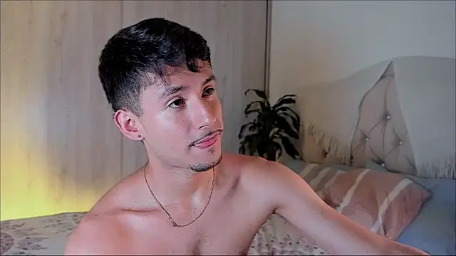 Snapshot of dimitri_targaryen chatting on September 2025 02:33:01 AM dimitri targaryen online show from September 2025 02:33:01 AM