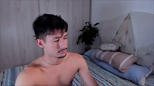 Snapshot of dimitri_targaryen chatting on October 2025 11:02:01 PM dimitri targaryen online show from October 2025 11:02:01 PM