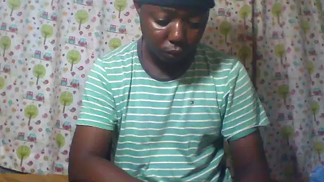 Snapshot of little__joy chatting on May 2026 03:50:02 PM little joy online show from May 2026 03:50:02 PM