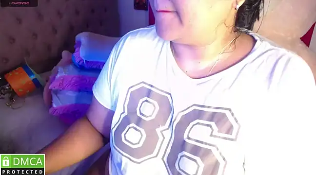 Snapshot of KittyHot20 chatting on March 2025 01:00:02 AM KittyHot20 online show from March 2025 01:00:02 AM