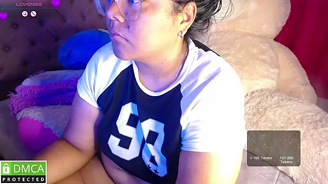 Snapshot of KittyHot20 chatting on September 2025 06:40:02 PM KittyHot20 online show from September 2025 06:40:02 PM