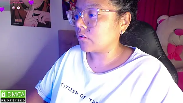 Snapshot of KittyHot20 chatting on October 2025 04:10:01 AM KittyHot20 online show from October 2025 04:10:01 AM