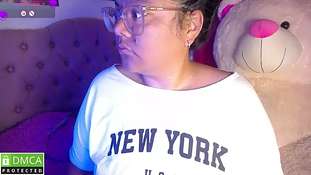 Snapshot of KittyHot20 chatting on November 2025 09:20:02 AM KittyHot20 online show from November 2025 09:20:02 AM