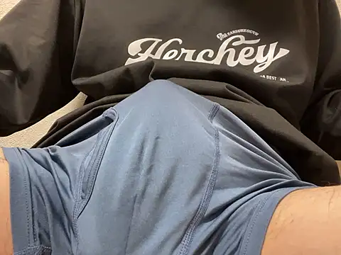 lkun9 online show from November 2025 03:47:02 PM