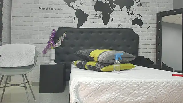 Rhaegal hot online show from March 2025 06:47:01 PM