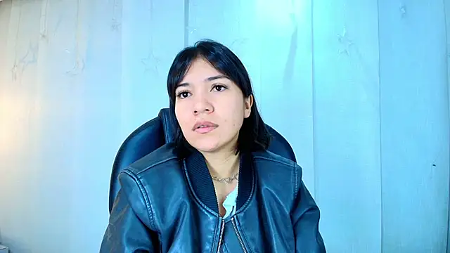 lina bedoya  online show from November 2025 11:34:02 AM