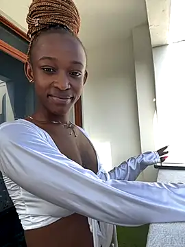 Shanniva online show from November 2025 01:46:01 PM