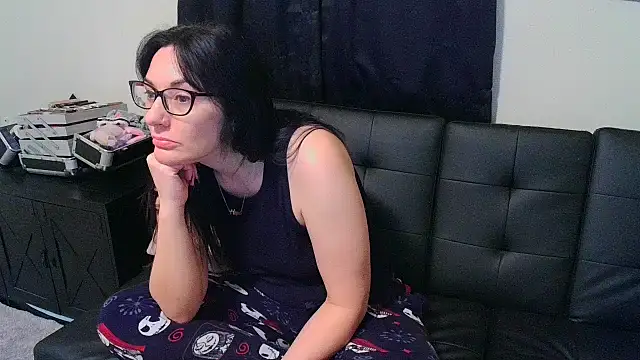 CrystalLakeXO online show from March 2026 09:04:01 AM