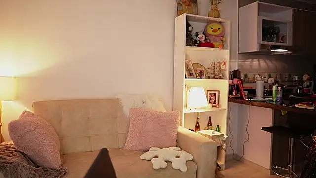 SaraParisi online show from February 2026 11:36:02 PM