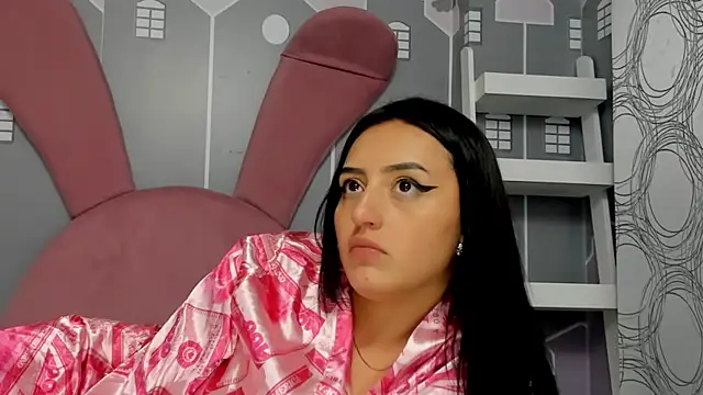 Lesly sexy4u online show from March 2025 07:00:02 AM