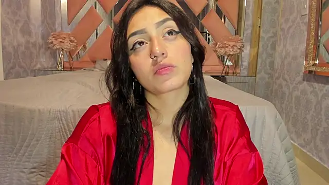 Lesly sexy4u online show from May 2026 06:43:02 AM