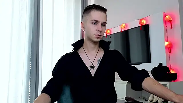 Snapshot of Joseph__Quinn chatting on April 2026 04:28:01 AM Joseph Quinn online show from April 2026 04:28:01 AM