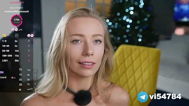 Snapshot of Vika54784 chatting on December 2024 07:00:02 PM Vika54784 online show from December 2024 07:00:02 PM