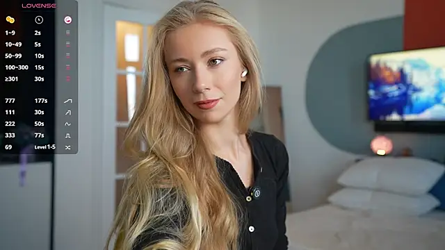 Snapshot of Vika54784 chatting on March 2025 06:21:02 AM Vika54784 online show from March 2025 06:21:02 AM