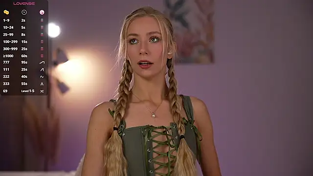 Snapshot of Vika54784 chatting on November 2025 05:38:01 AM Vika54784 online show from November 2025 05:38:01 AM