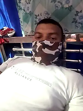 Snapshot of model_yesx chatting on November 2025 05:11:01 PM model yesx online show from November 2025 05:11:01 PM