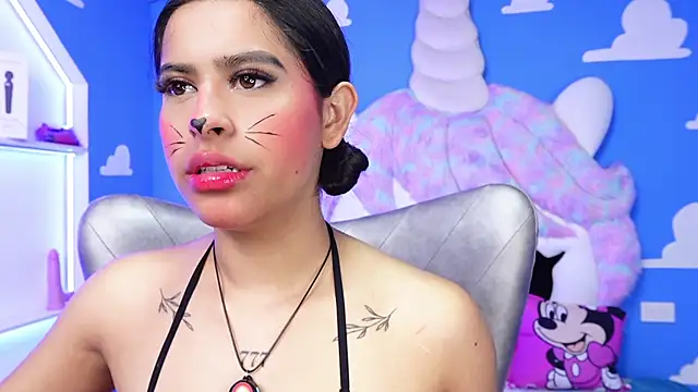 miss romyna online show from February 2025 11:03:01 AM