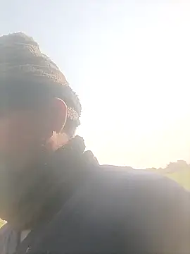 Snapshot of lovesuna chatting on February 2025 04:37:01 AM lovesuna online show from February 2025 04:37:01 AM