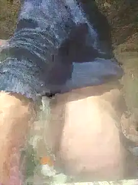 Snapshot of lovesuna chatting on February 2025 07:21:01 PM lovesuna online show from February 2025 07:21:01 PM