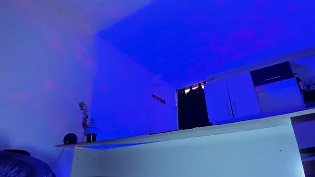 Snapshot of emperatrizhotwolf chatting on January 2025 11:33:02 AM emperatrizhotwolf online show from January 2025 11:33:02 AM