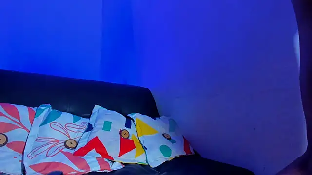 Snapshot of emperatrizhotwolf chatting on February 2025 10:15:02 AM emperatrizhotwolf online show from February 2025 10:15:02 AM