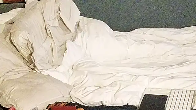 badboybrad11 online show from March 2026 02:17:02 AM