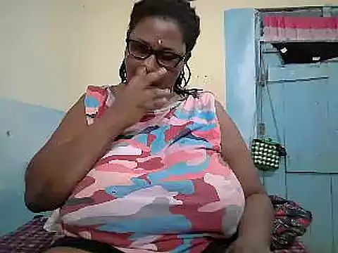 Snapshot of sexy_bigboobss chatting on November 2025 07:22:01 AM sexy bigboobss online show from November 2025 07:22:01 AM