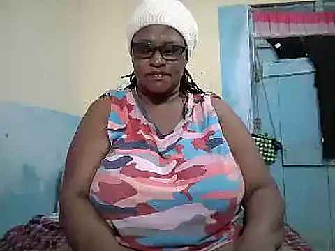 Snapshot of sexy_bigboobss chatting on November 2025 08:13:02 PM sexy bigboobss online show from November 2025 08:13:02 PM