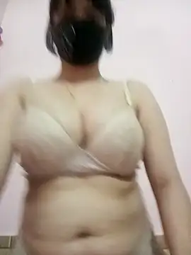 Snapshot of Anjel_Sadia chatting on February 2025 12:00:02 PM Anjel Sadia online show from February 2025 12:00:02 PM