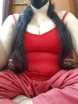 Anjel Sadia online show from February 2026 01:21:02 PM