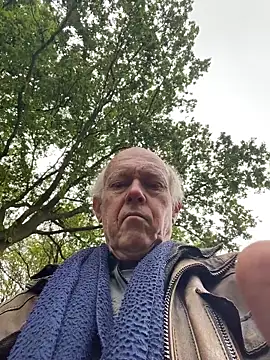 Snapshot of martxxxxx chatting on May 2026 10:00:01 AM martxxxxx online show from May 2026 10:00:01 AM