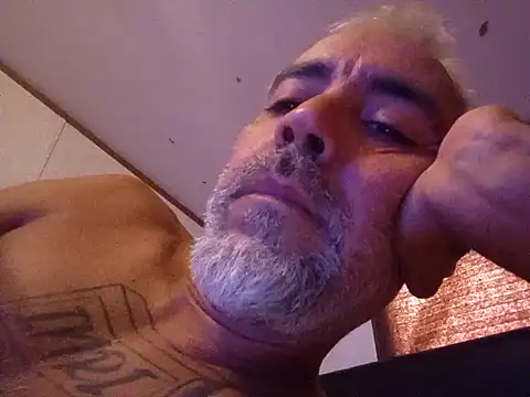 Snapshot of Xoc8_ chatting on December 2024 09:39:01 PM Xoc8 online show from December 2024 09:39:01 PM